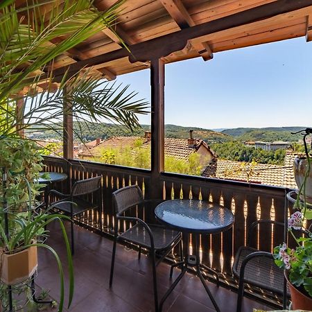 Винената Къща Veliko Tarnovo Exterior foto