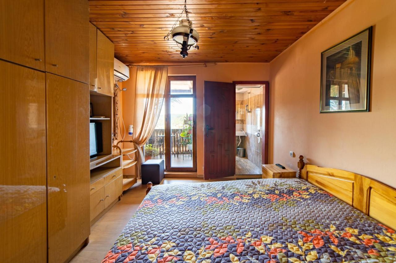 Винената Къща Veliko Tarnovo Exterior foto